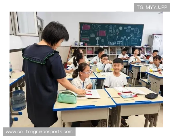 开平区足球第一球星的成长之路与辉煌成就分析